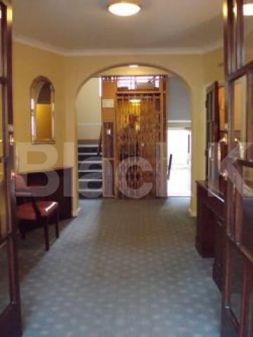 			New Instruciton, 2 Bedroom, 1 bath, 1 reception Flat			 Cochrane Close, ST JOHNS WOOD